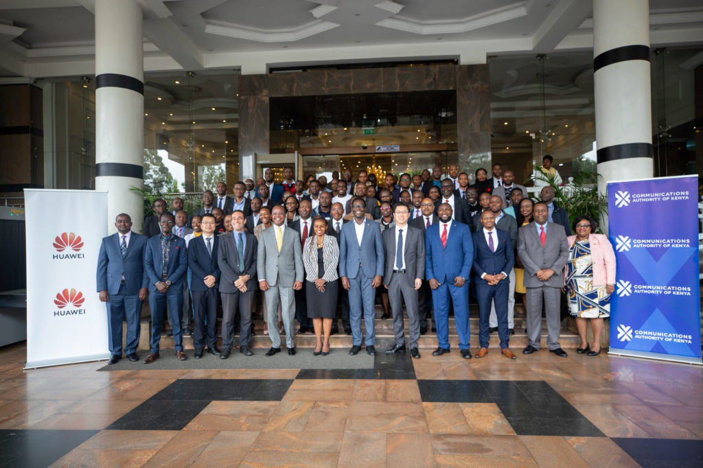 ACTING VICE CHANCELLOR ATTENDS THE LAUNCH OF THE 2023 CYBERSECURITY BOOTCAMP AND HACKATHON SERIES