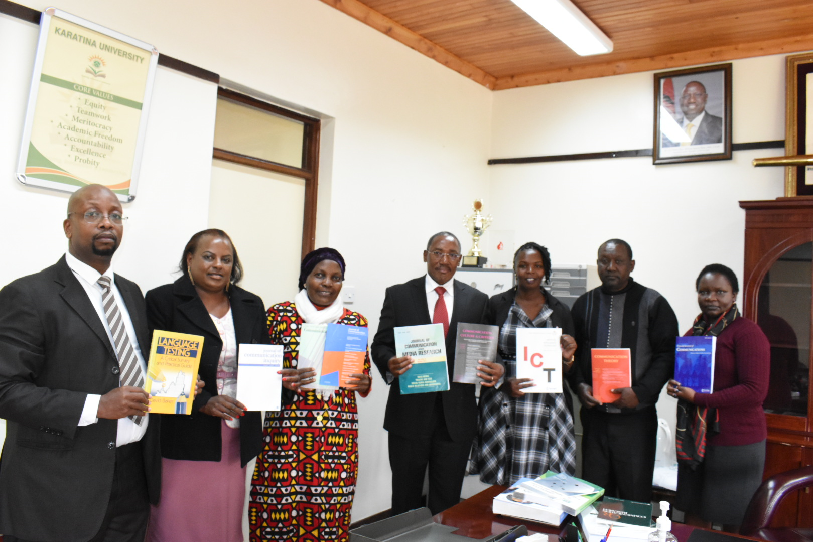 KARATINA UNIVERSITY RECEIVES BOOK DONATION WORTH KSHS 505,895/- FROM HUAWEI ICT ACADEMY